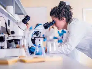 Image of a scientist doing research